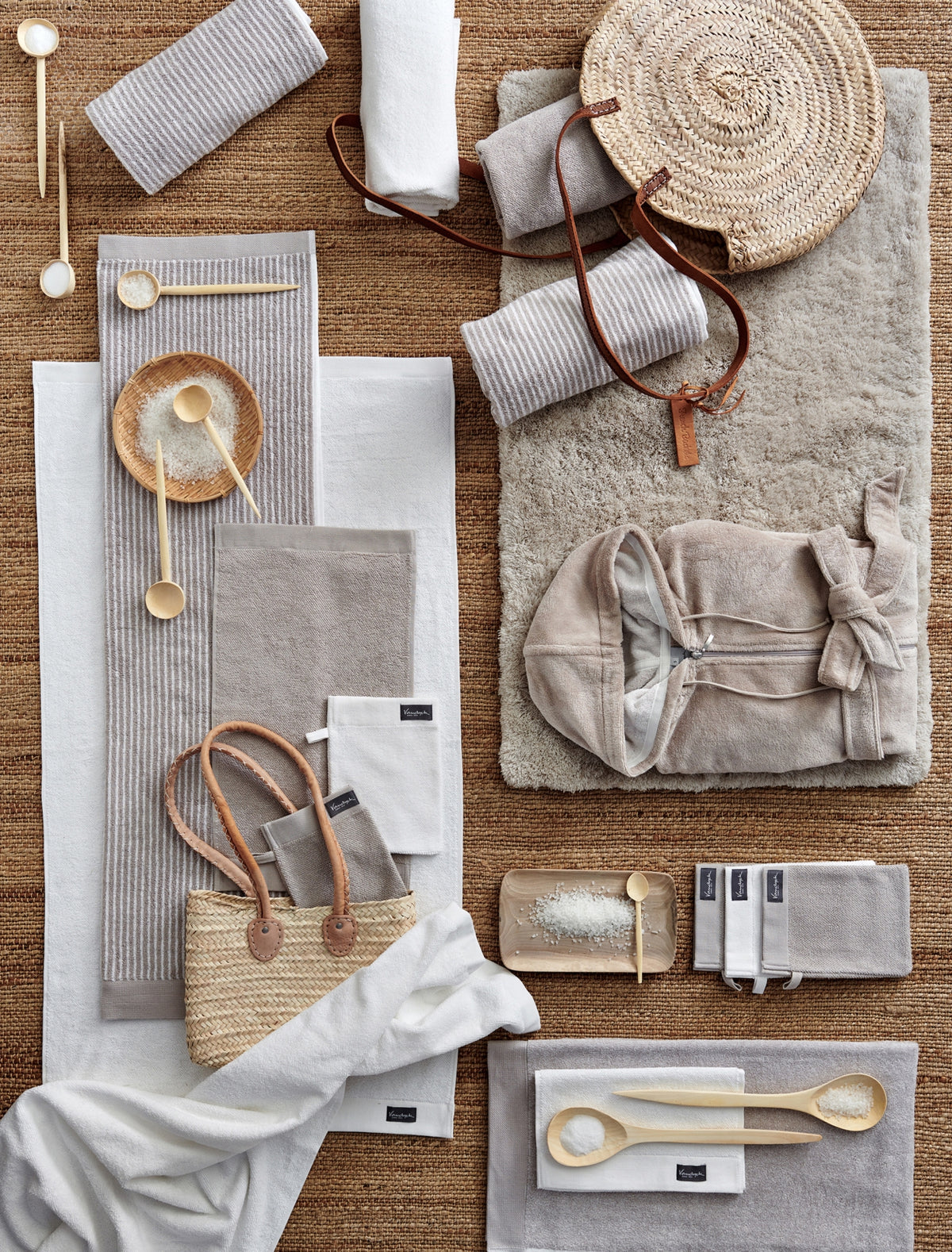 HOME MOULINE badgoed | white